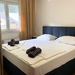 Memories Apartment